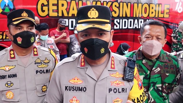 Polresta Sidoarjo Masifkan Vaksinasi Covid-19 di Tempat-tempat Keramaian