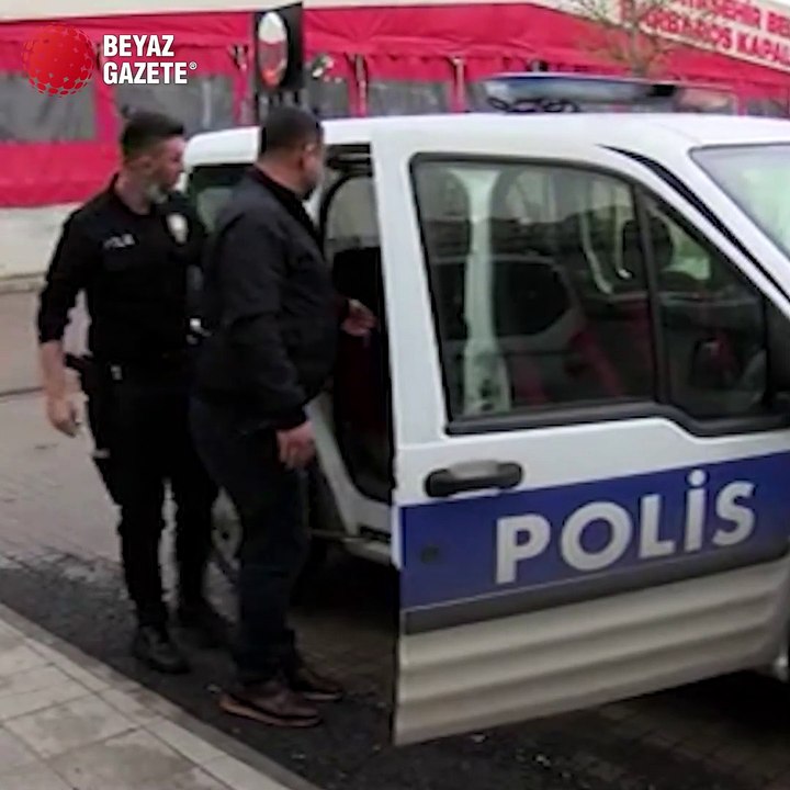 İstanbulda akılalmaz görüntüler! Taksici tartıştığı kadın turisti feci şekilde dövdü