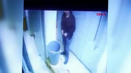 İSTANBUL ? BEYOĞLU'NDA HAMAMA GİREN TURİSTİN CÜZDANI ÇALINDI