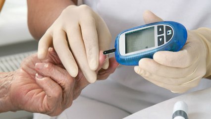 डायबिटीज मरीज का अचानक से बढ़ जाए sugar Level  तो क्या करें | Boldsky