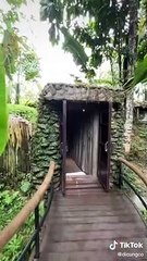 Ngủ dưới lòng đất trải nghiệm nên thử 1 lần