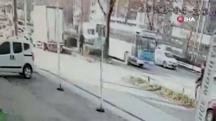 BURSA'DAKİ HAİN SALDIRININ GÖRÜNTÜLERİ ORTAYA ÇIKTI