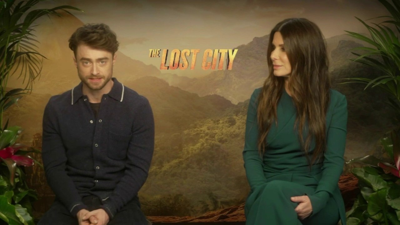 Sandra Bullock: "Je suis étrangement douée pour faire des cascades en talons hauts"