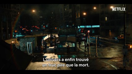 Poupée russe saison 2 (Netflix) : après avoir échappé à sa propre mort, Nadia (Natasha Lyonne) voyage dans le temps !
