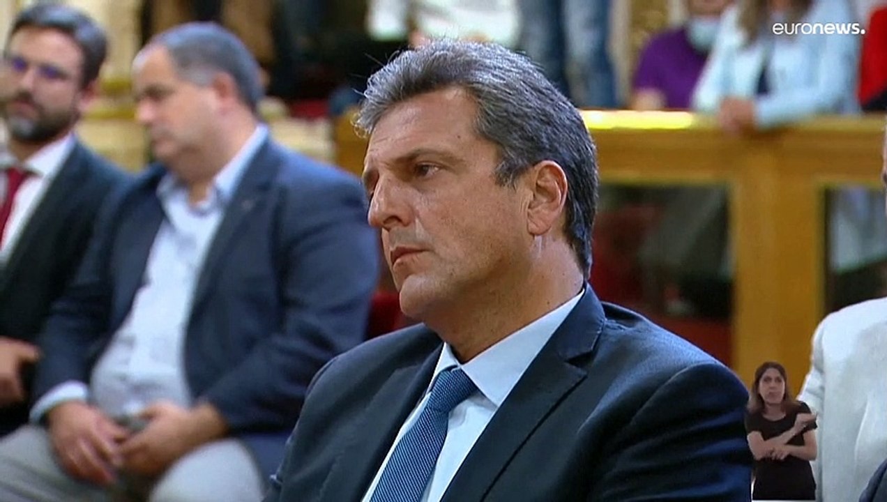 Argentinos de bajos ingresos temen que el bono por la inflación no sea suficiente