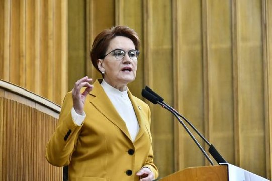 Akşener, Demokrat Parti Genel Başkanı Gültekin Uysal ile görüştü