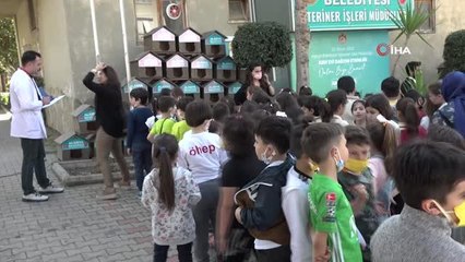 Alanya'da miniklere can dostları için evler dağıtıldı