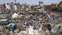 Hindistan'da Yüksek Mahkeme, Müslümanlara ait mülklerin yıkımını durdurdu
