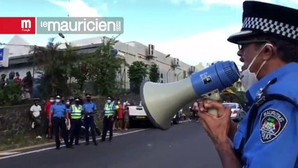 Manifestation à Camp Levieux contre la hausse des prix