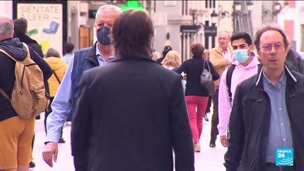 Covid-19 : les Espagnols peuvent tomber le masque, mais restent prudents