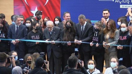 BAKAN ÖZER YENİLEVENT ANADOLU LİSESİ DOĞAN HIZLAN KÜTÜPHANESİ'NİN AÇILIŞINI YAPTI