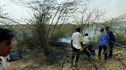 आग लगने से बढ़ी चिंता, एक घंटे बाद पाया काबू