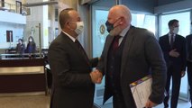 Dışişleri Bakanı Çavuşoğlu, AB Komisyonu Kıdemli Başkan Yardımcısı Timmermans'la görüştü