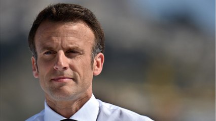 FEMME ACTUELLE - Emmanuel Macron : de trentenaire beau gosse à président fatigué, son incroyable transformation