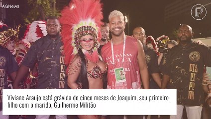 Viviane Araujo deixa barriga de fora em look e admite emoção por desfilar grávida no Carnaval