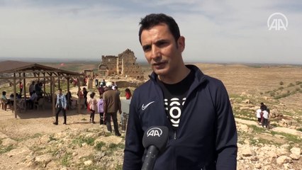 Atık malzemeden uçurtmalar 3 bin yıllık Zerzevan Kalesi'nde gökyüzüyle buluştu