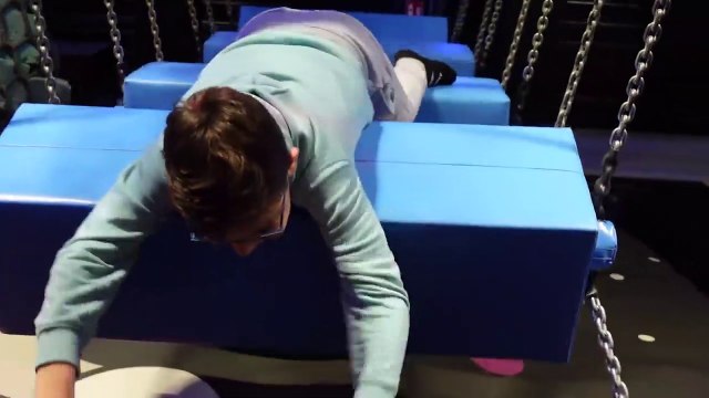 24 HEURES DANS UN TRAMPOLINE PARK - ENFERMÉS