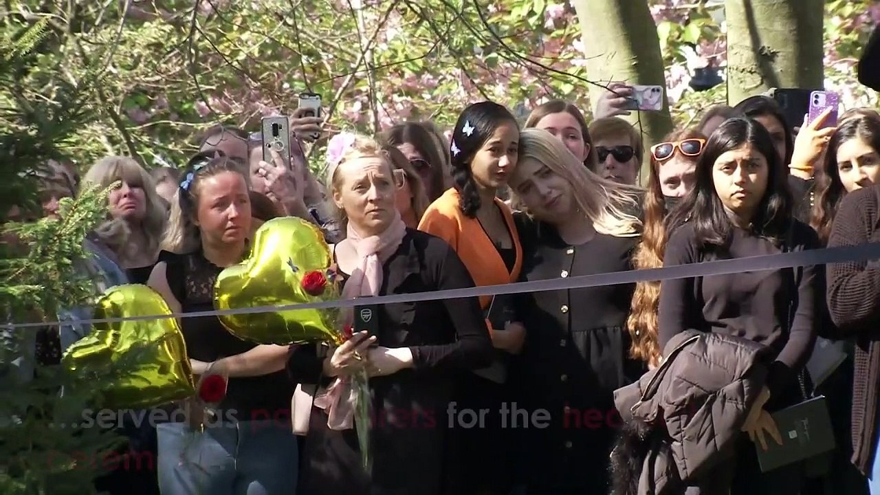 Tom Parker’s bandmates carry his coffin at heartfelt funeral