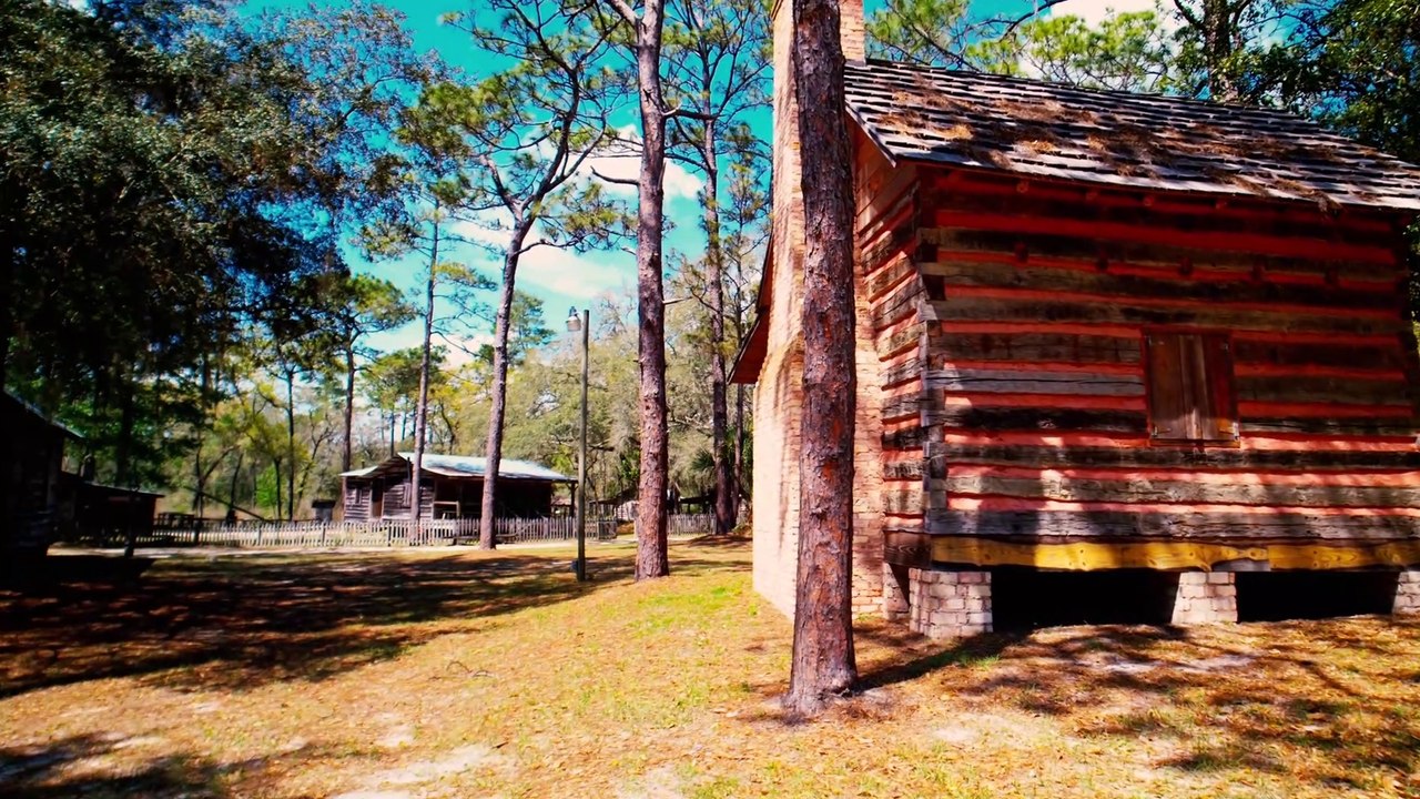The Pioneer Cracker Village (Ocala, Florida) - 4k Travel VLOG Video & Review - Village at Silver River State Park