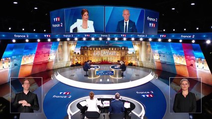 Guerre en Ukraine : Emmanuel Macron accuse Marine Le Pen de «dépendre du pouvoir russe»