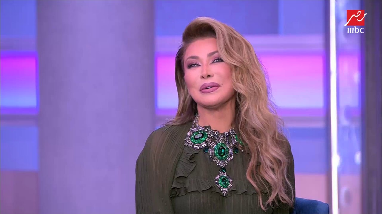 ليه نوال الزغبي بكل حلاوتها وجمالها اتجوزت مرة...