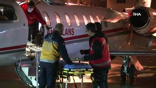 Sağlık Bakanlığı harekete geçti: Fas ve Mısır'daki iki Türk hasta, tedavileri için ambulans uçakla Türkiye'ye getirildi