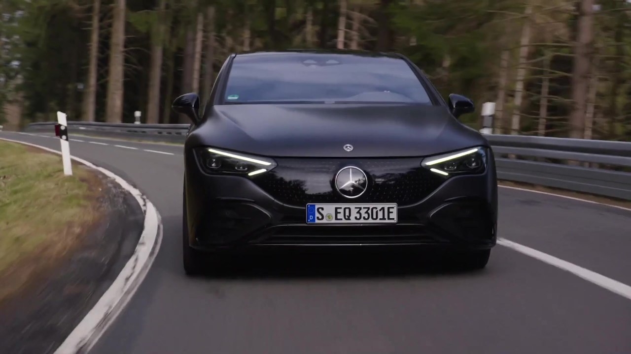 Der neue Mercedes EQE unter der Lupe - die eDrive-Prüfstände