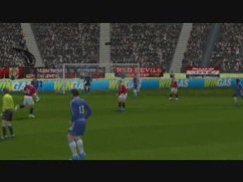 Ciseau de Rooney dans la lucarne