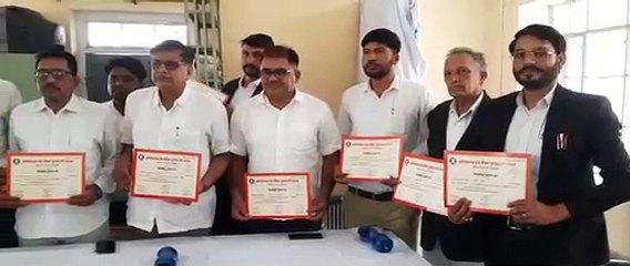 राजेंद्र शर्मा ने अध्यक्ष व भास्कर ने ली अभिभाषक संघ के महासचिव की शपथ