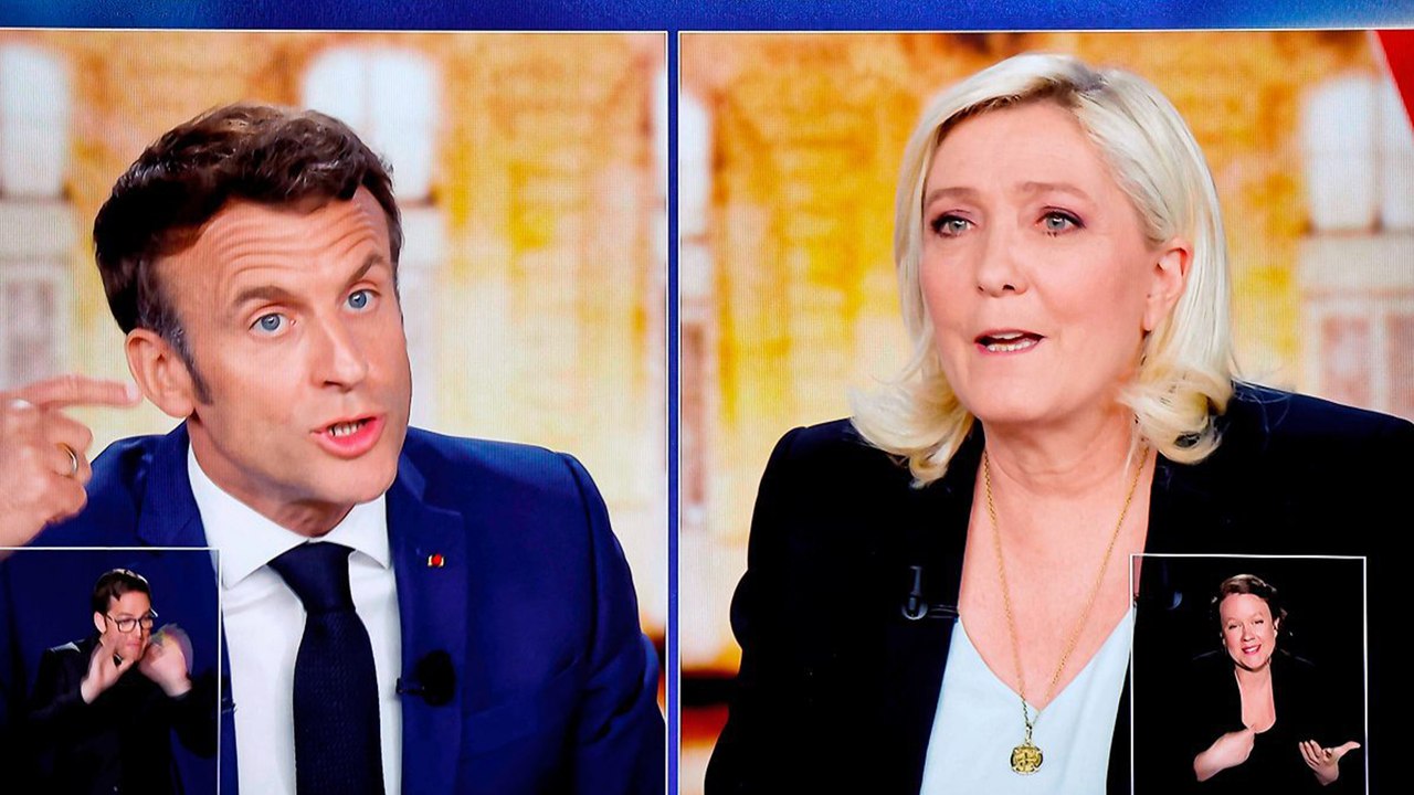 Macron zu Kopftuchverbot: 'Damit werden Sie einen Bürgerkrieg auslösen'