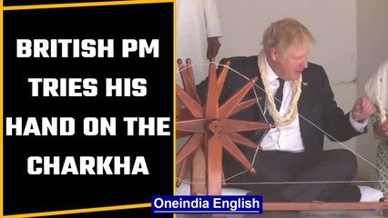 Download Video: British PM Boris Johnson visits Sabarmati Ashram in Ahemdabad, tries the Charkha | Oneindia News