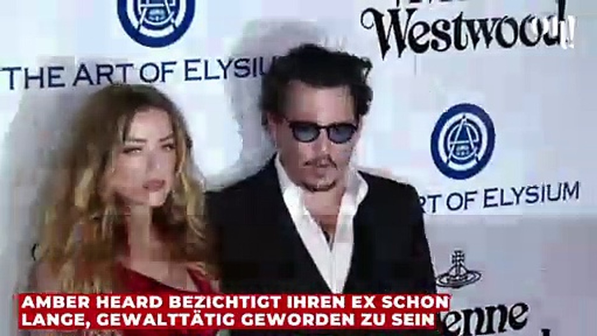 ⁣Amber Heard soll Johnny Depp geschlagen haben