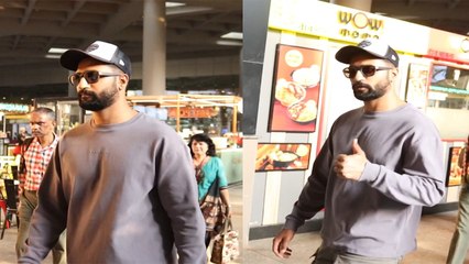 Vicky Kaushal Returning from Mussorie, Spotted at Mumbai Airport | FilmIBeat