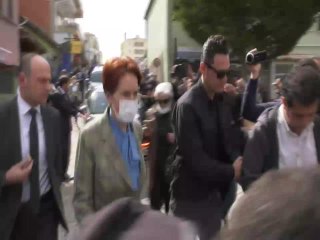 Kırşehirli Vatandaştan, Meral Akşener'e: "Çok Perişanız. Büyükelçilere Yemek Vermesinler, Milletle İlgilensinler"