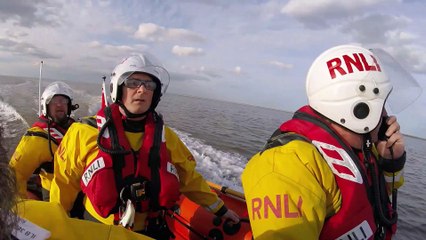 Sheffield dog walker rescued from incoming tide in Cleethorpes