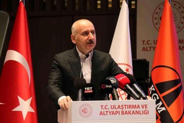 Bakan Karaismailoğlu: "2053 Türkiye'sinin, ulaşım ve haberleşme sistemlerini şimdiden planlıyoruz"