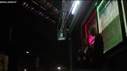 Cos of his mission, a secret spy falls into trouble, is abandoned by his bosses & is put in prison!!