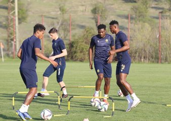Yeni Malatyaspor Teknik Direktörü Cihat Arslan: "Ayakta kalmaya devam ediyoruz"