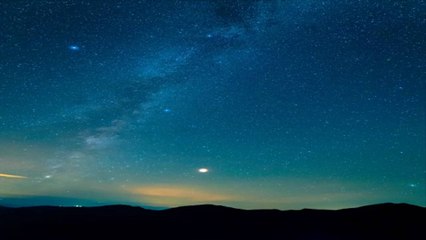 How to Catch the Peak of the Lyrid Meteor Shower