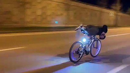Bisikletlilerin tehlikeli yolculuğu kamerada