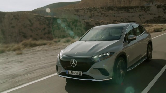 The Mercedes EQS SUV Electric Art Line Driving Video