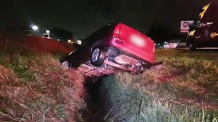 Condutor de veículo Uno envolvido em acidente na BR-277 é detido por embriaguez