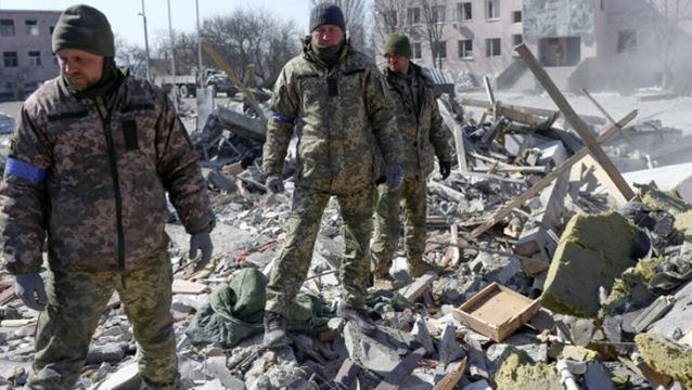 Mariupol düştü, Azov Taburu pes etmiyor! Fabrikada sıkışan askerler Putin'i çok kızdıracak