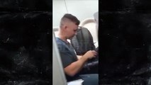 Efsane boksör Mike Tyson uçakta yolcu yumrukladı