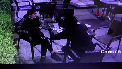 Cezaevinden çıkan Azeri erkek çay bahçesinde eşini katletti