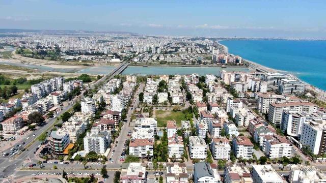 Kiraları ev sahipleri ile aracılar şişiriyor: Turizm kenti Antalya'da ev kiralarında 2 ay içinde rekor yükseliş