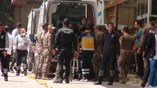 Suriye’de teröristlerden havanlı saldırı; 6 polis yaralı