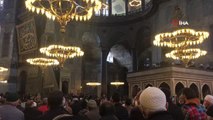 Ayasofya'da bir ilk: Filistinli Bakan Cuma namazı kıldırdı