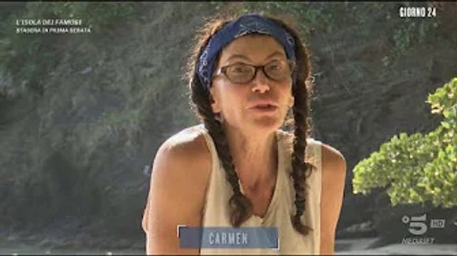 L'Isola dei Famosi, la mamma della naufraga non lo nasconde Ecco perchè si fa odiare dagli altri c