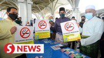 Health and religious authorities team up to curb smoking among poor and B40 groups